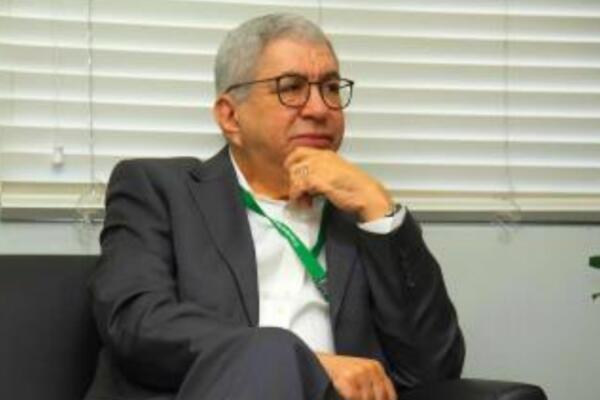 El destacado intelectual y periodista Adriano Miguel Tejada Escoboza.