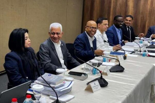 Legisladores avanzan discusiones de reforma del código procesal penal 