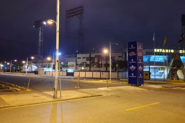 Edenorte realiza acciones de alumbrado y poda en el Estadio Cibao y el Gran Teatro del Cibao