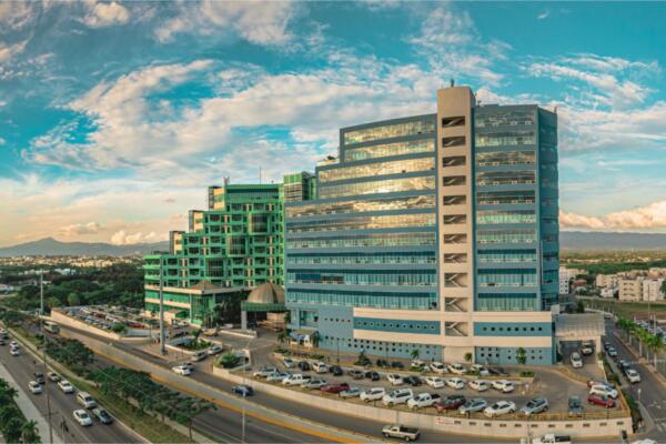 Foto: Fachada del HOMS 