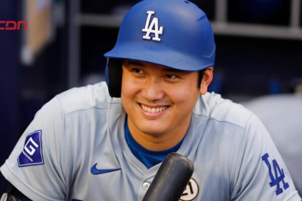 Shohei Ohtani, bateador designado y lanzador japonés de béisbol profesional. 