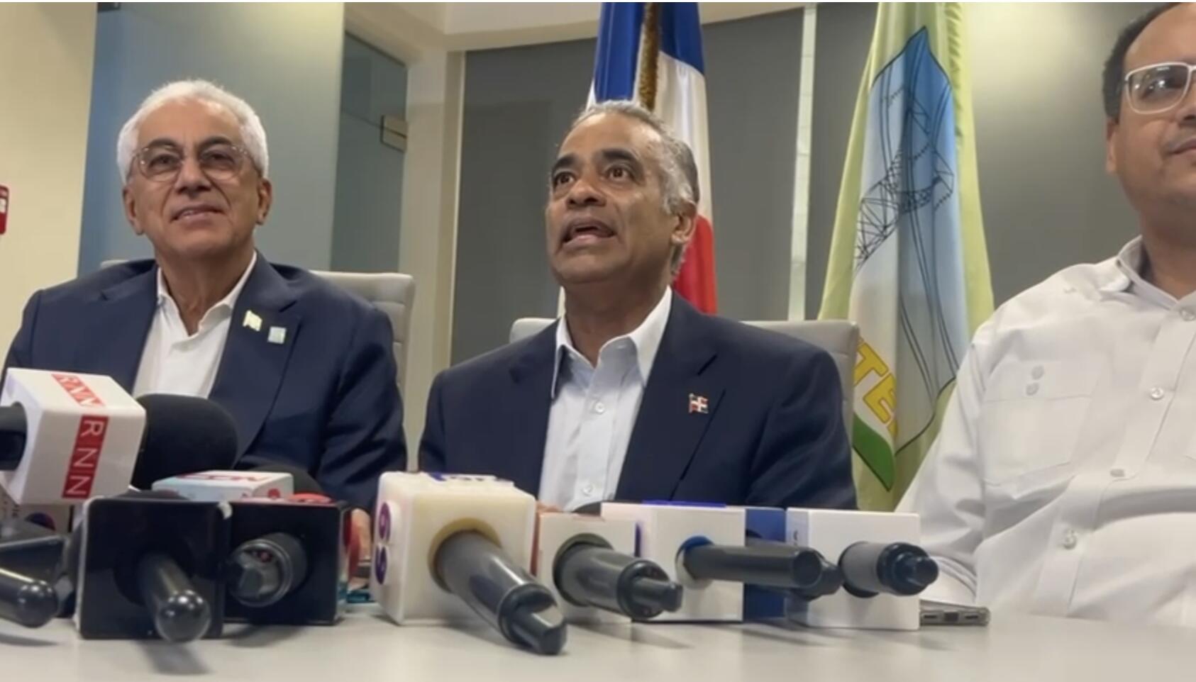 Gobierno inicia restablecimiento del sistema eléctrico tras apagón general; servicios del Metro y Teleférico serán gratuitos