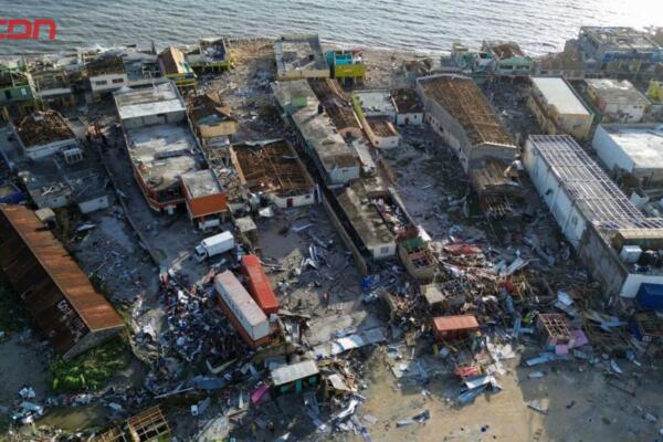 Melissa, que devastó regiones enteras de Jamaica e inundó Haití y Cuba, ha causado cerca de 60 muertos durante su trayectoria de varios días.