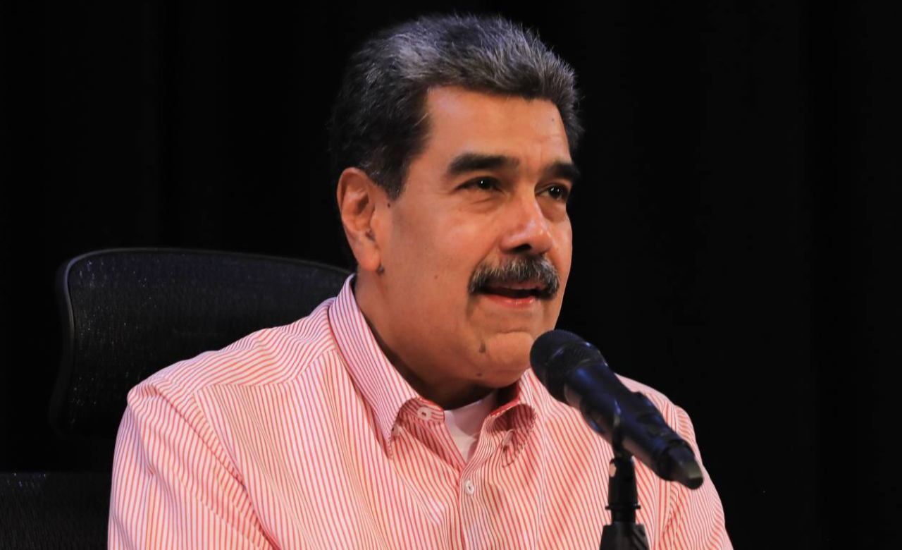 “Tengo ganas de grabar un disco”, bromea Maduro