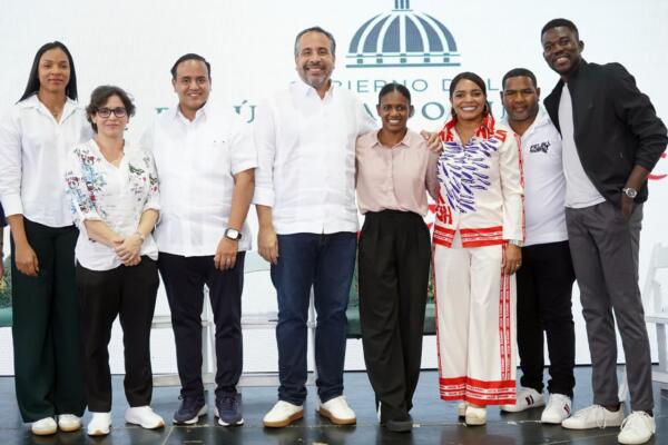 “Es un gran momento para nosotros como institución poder juntar a distintas generaciones del deporte, las grandes glorias, con los nuevos talentos que apenas comienzan su trayectoria atlética”, dijo Rodríguez.

