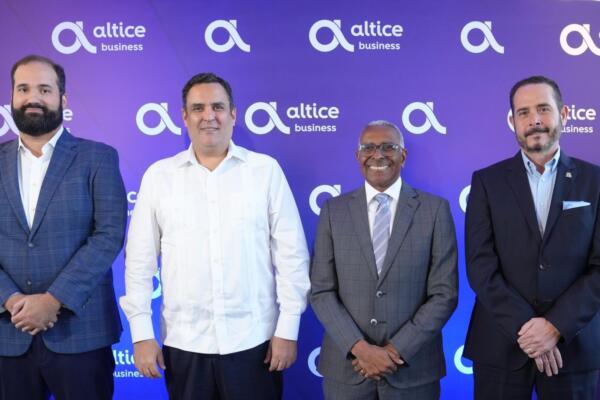 Said Saillant, Danilo Ginebra, Rolando Guzmán y Mauricio Salazar 
Foto: fuente externa