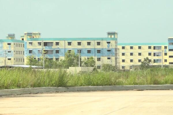 Trasladan primer grupo de 300 privados de libertad a cárcel Las Parras 
