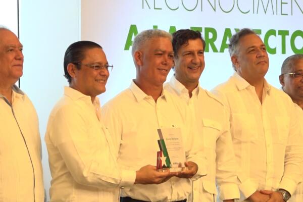 Ingeniero Manuel Estrella, presidente del Consejo de Administración.