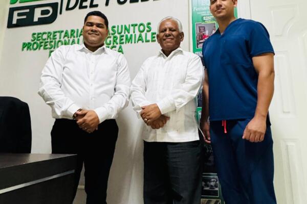 Regidores Fausto Mota García, Fernando Sánchez y Jeaysson Pérez.