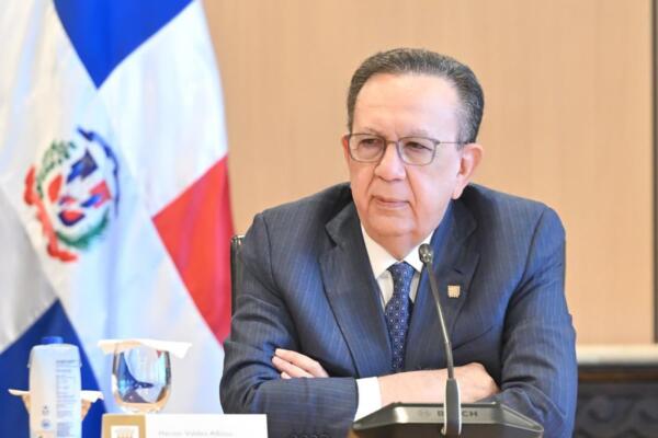 La reunión será presidida por Héctor Valdez Albizu, en su calidad de gobernador del BCRD.