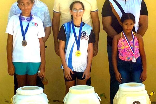 En U13 femenino, Jade Santos, registró 4'29