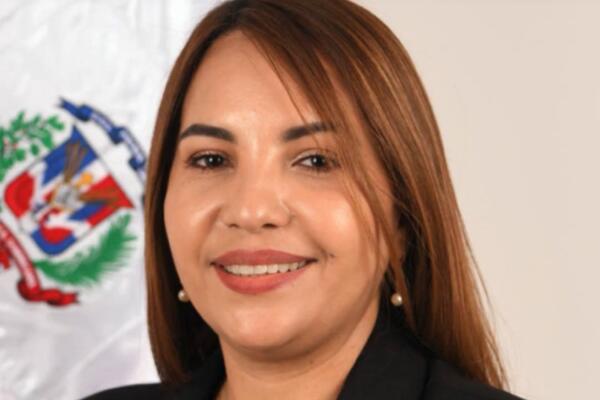Jacqueline Fernández,  diputada del Partido Revolucionario Moderno (PRM).