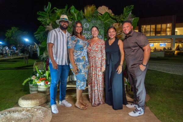 Más allá del deporte, el evento tuvo un profundo componente humano. La visita al Batey Angelina se convirtió en uno de los momentos más emotivos de la experiencia. 