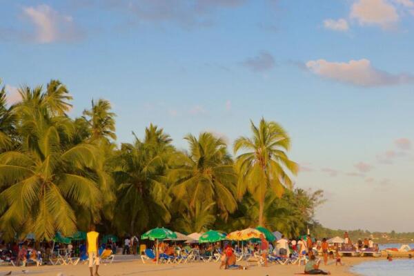 Escapadas low cost (bajo costo) cerca de Santo Domingo: tres opciones para el fin de semana largo