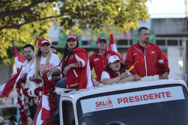Tensión y denuncias de fraude a falta de una semana para las elecciones en Honduras