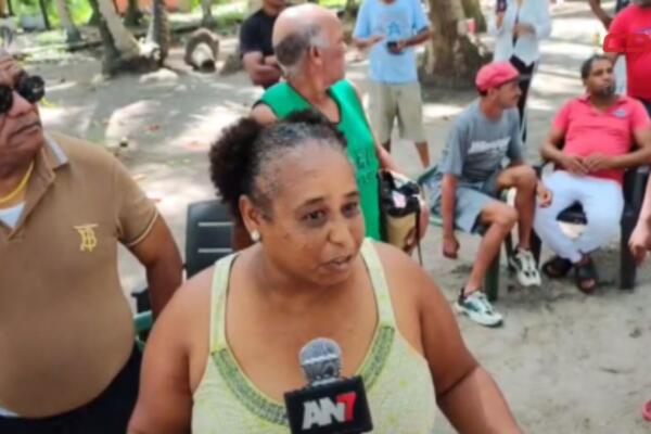 Comerciantes de Playa Rogelio piden intervención oficial.