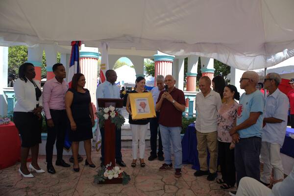 Palenque celebra el Día Municipal de Júbilo en honor al profesor Américo Pérez Tolentino