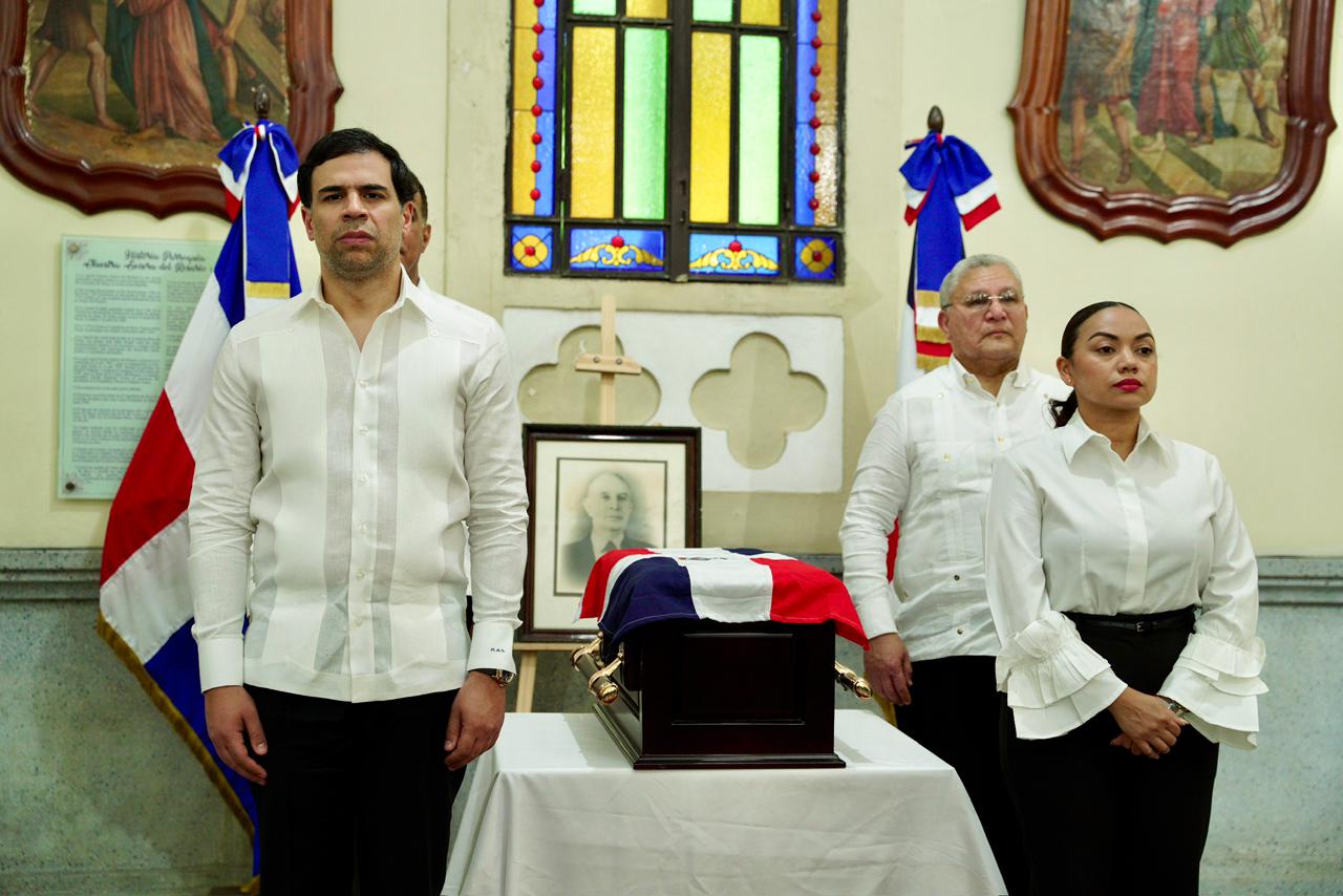 Juancito Rodríguez al Panteón