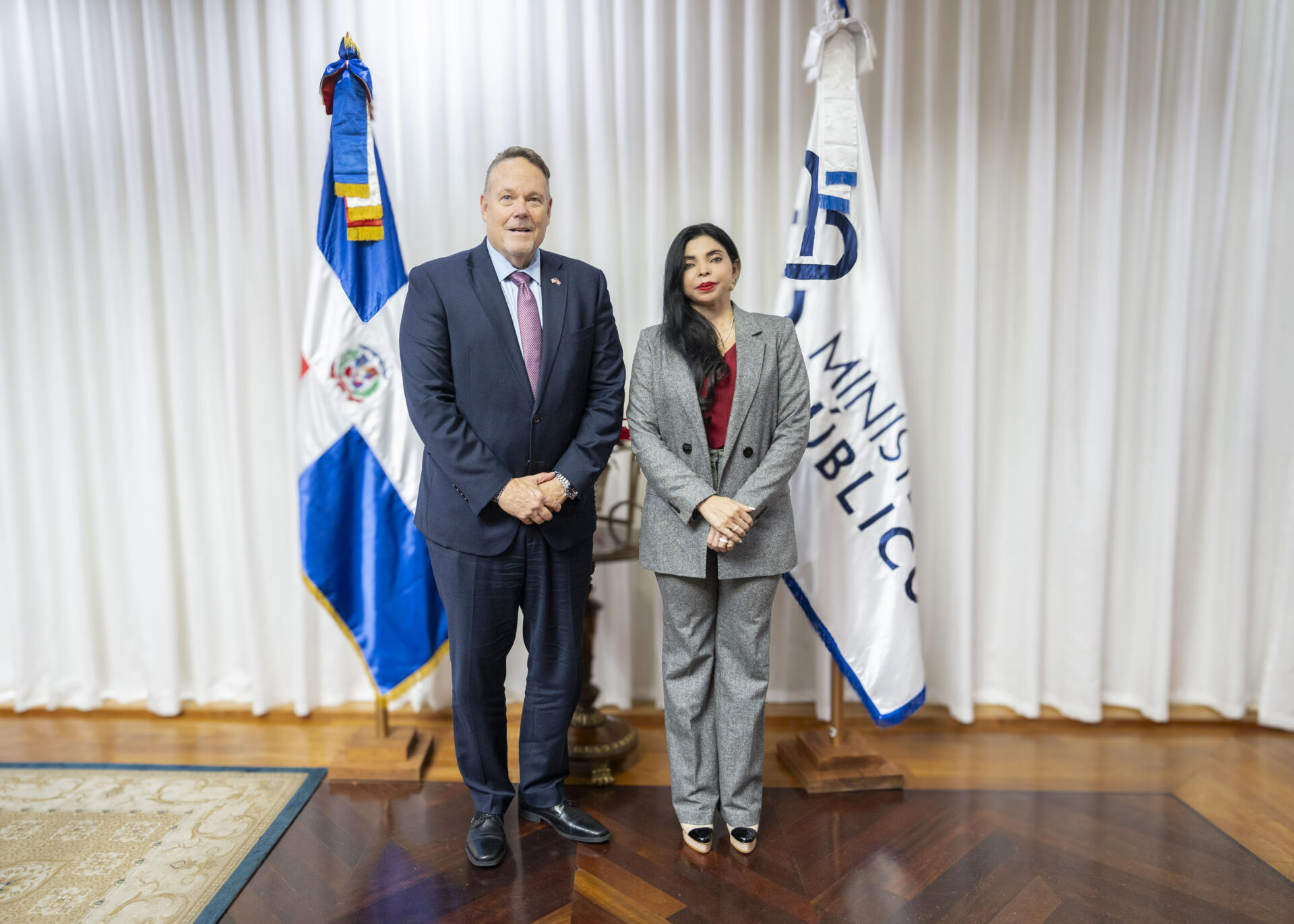 Procuraduría General reafirma a funcionario de la DEA el compromiso del Ministerio Público en la lucha contra el narcotráfico internacional