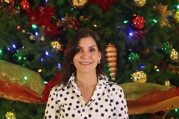 La embajadora de los Estados Unidos en la República Dominicana, Leah Francis Campos, compartió un mensaje de alegría, amor y unión.