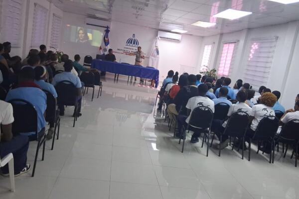 La capacitación fue realizada en la Gobernación Provincial.