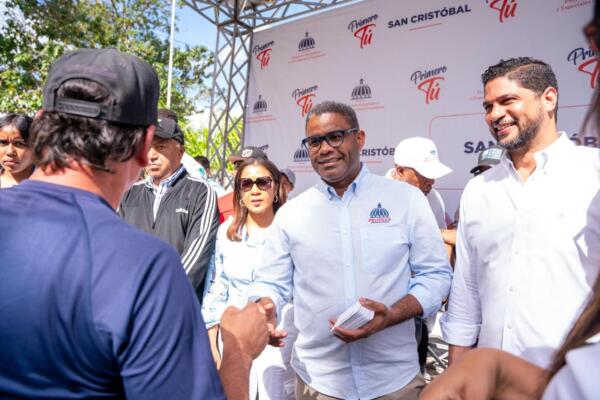 Propeep tiene la responsabilidad de que esta ayuda llegue a la mano de cada dominicano, sin intermediarios.