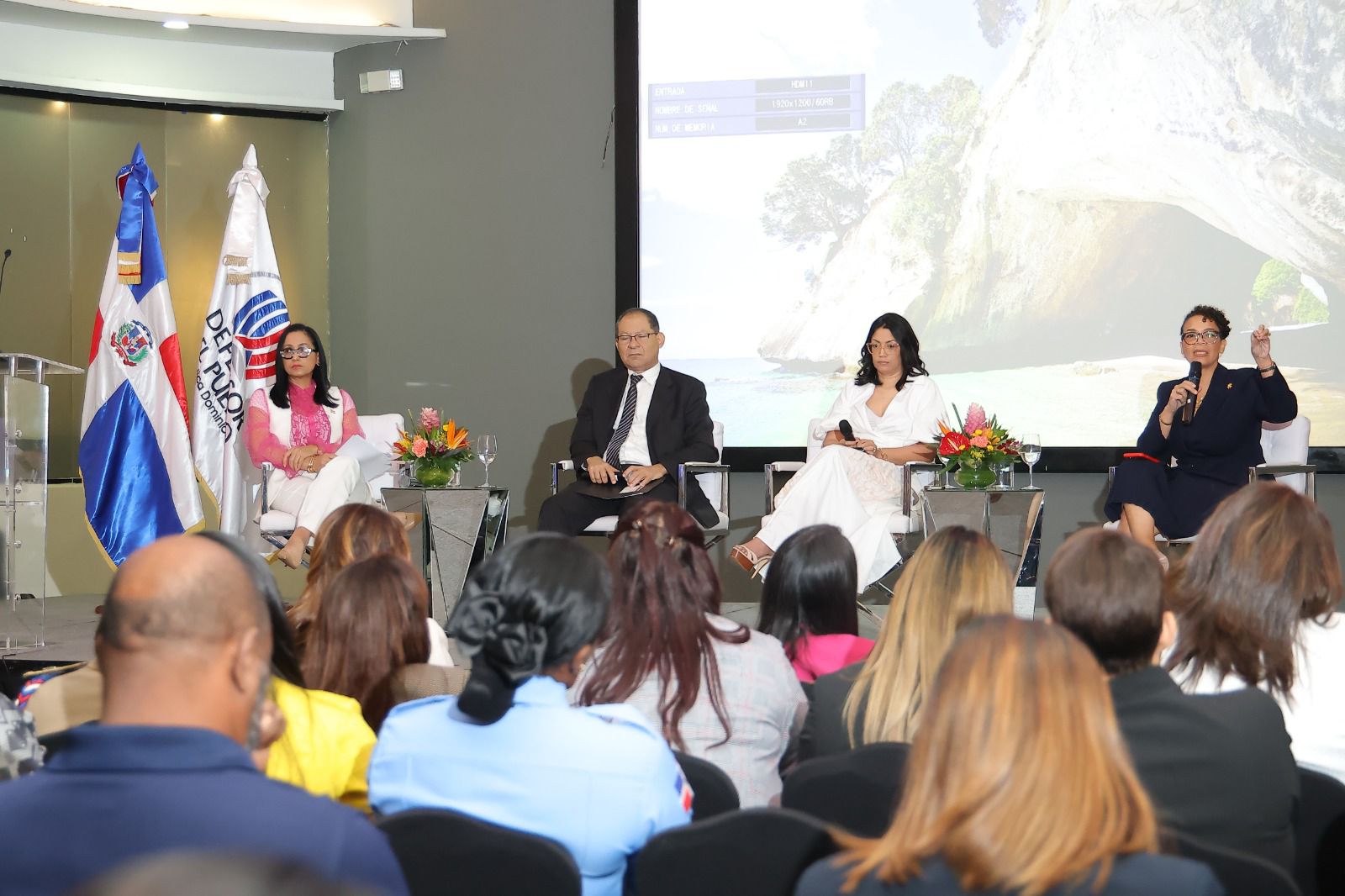 Defensor del Pueblo promueve prevención de la violencia con perspectiva multidisciplinaria y basada en derechos