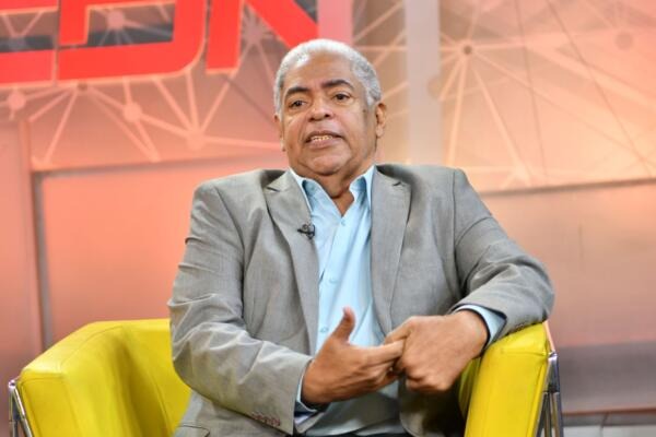 El exdirector menciona la posible inyección de recursos provenientes del Instituto Dominicano de Prevención y Protección de Riesgos Laborales.