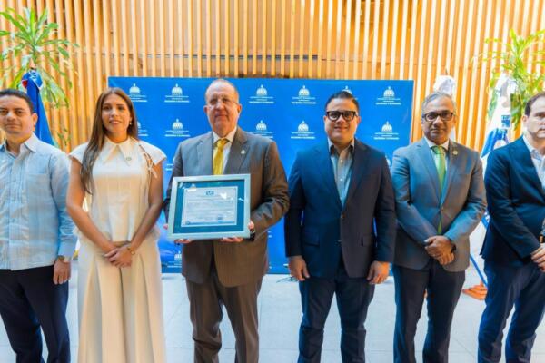 Hacienda y Economía obtiene certificación ISO por su sistema de gestión antisoborno y cumplimiento