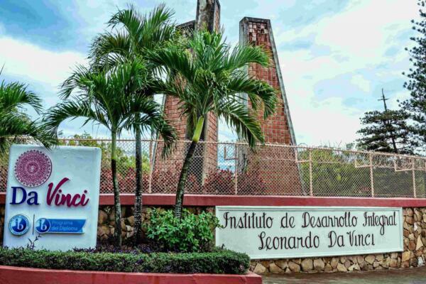 Fuentes en el instituto señalaron que el aparente movimiento inusual se debió a una reunión entre la administración y los abogados.