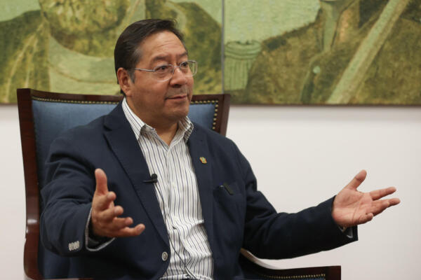 Fotografía de archivo del expresidente de Bolivia Luis Arce. EFE/ Luis Gandarillas