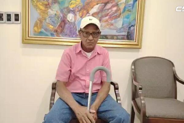 Envejeciente solicita ayuda económica para cubrir tratamientos médicos y alimentación