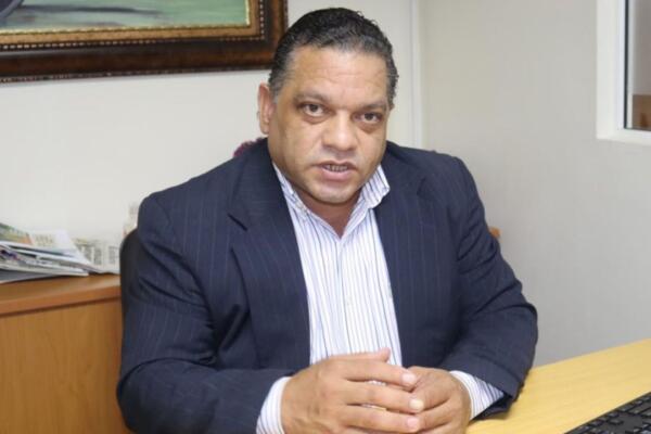 Díaz explicó que el sector transporte ha decidido extender su horario de trabajo durante las festividades de Navidad, Año Nuevo y Reyes.