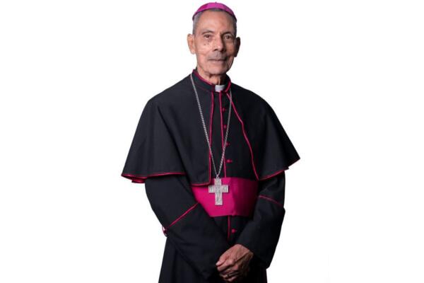 Monseñor Rafael Leónidas Felipe, obispo emérito de la Diócesis de Barahona.
