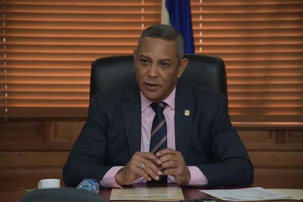 El senador por la provincia Duarte, Franklin Romero.