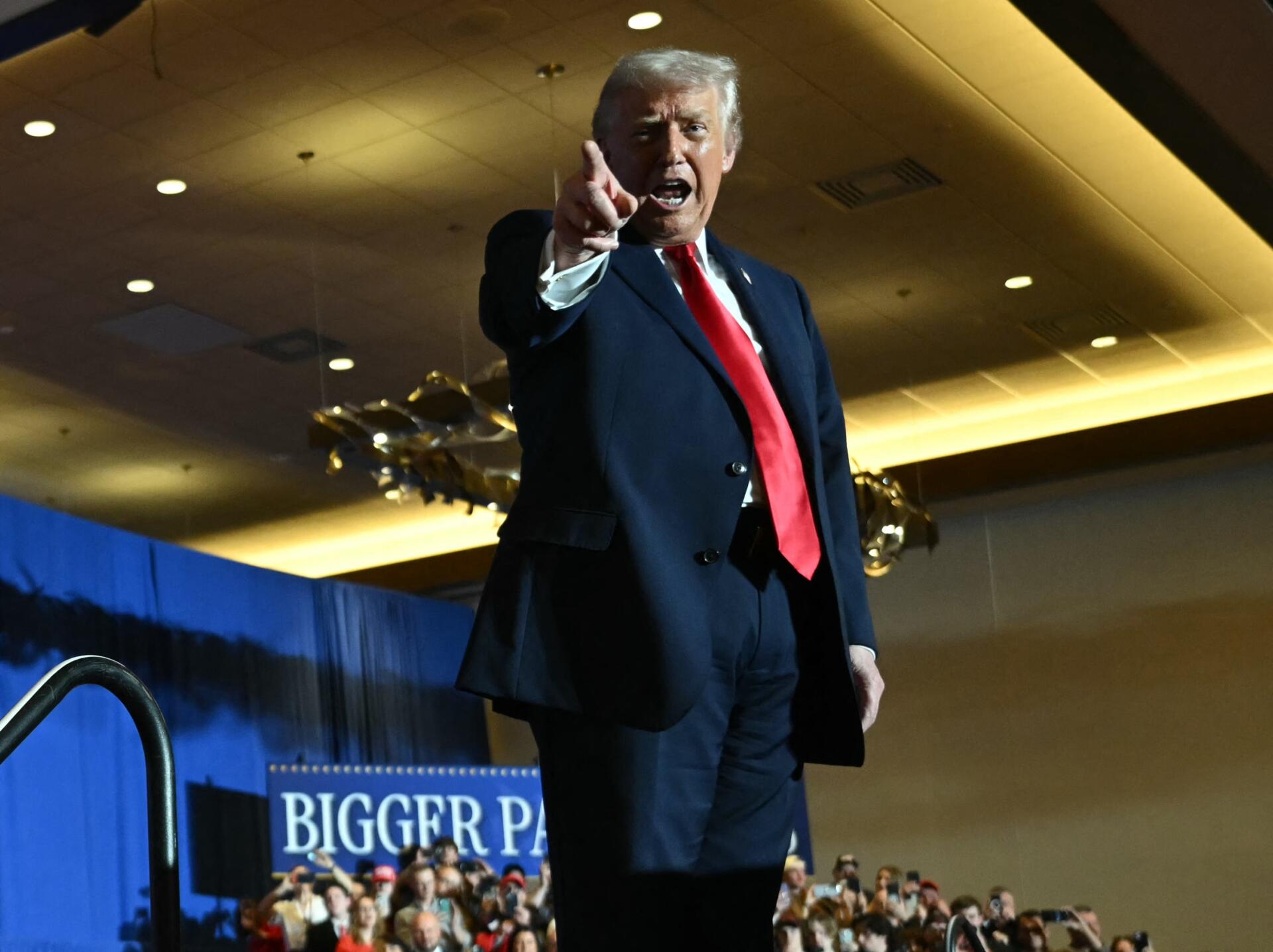 Trump está "extremadamente frustrado" con Ucrania y Rusia
