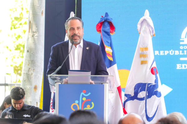 Alberto Rodríguez Mella, director ejecutivo del INEFI
