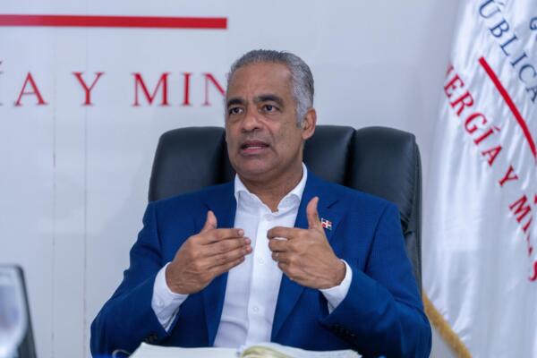 Joel Santos, ministro de Energía y Minas.
