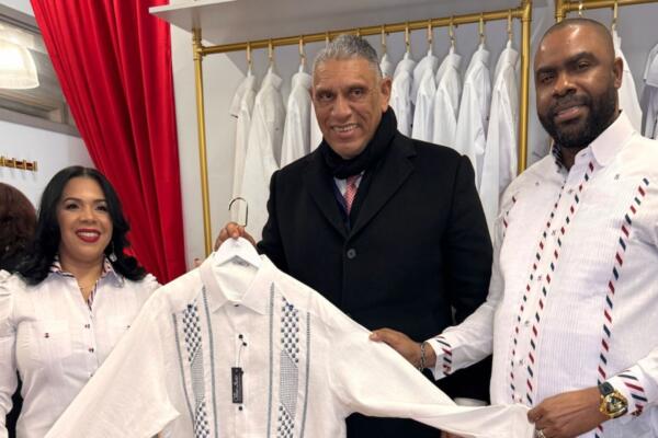 La reconocida casa de moda dominicana Venier Atelier celebró con orgullo la apertura oficial de su primera sede en Estados Unidos.