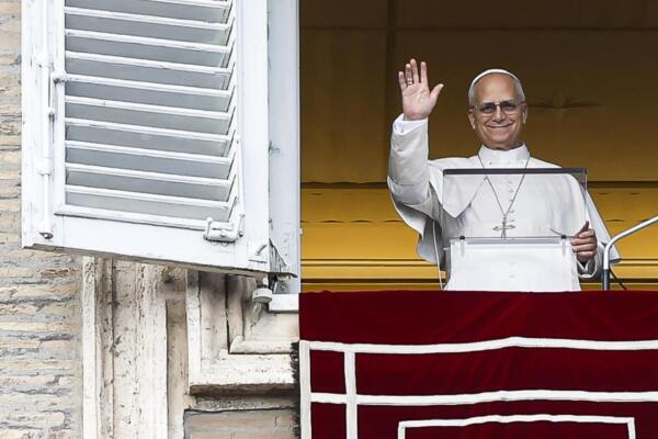 El papa León XIV lamenta que quienes creen en la paz sean 