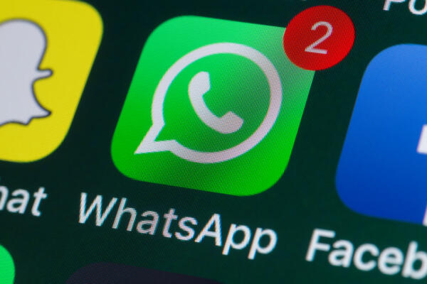 Teléfonos antiguos que perderán WhatsApp en 2026