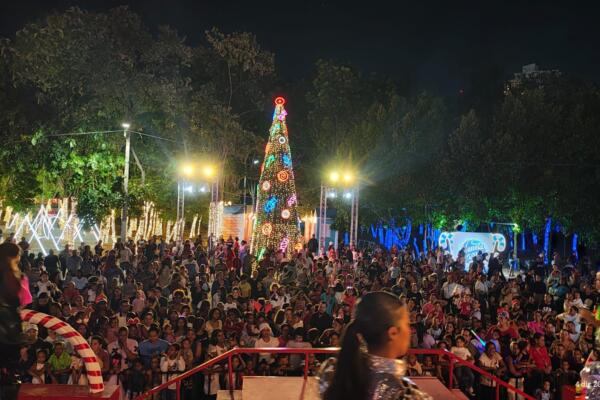 Más de 400 mil personas visitaron Villa Navidad este 25 de diciembre