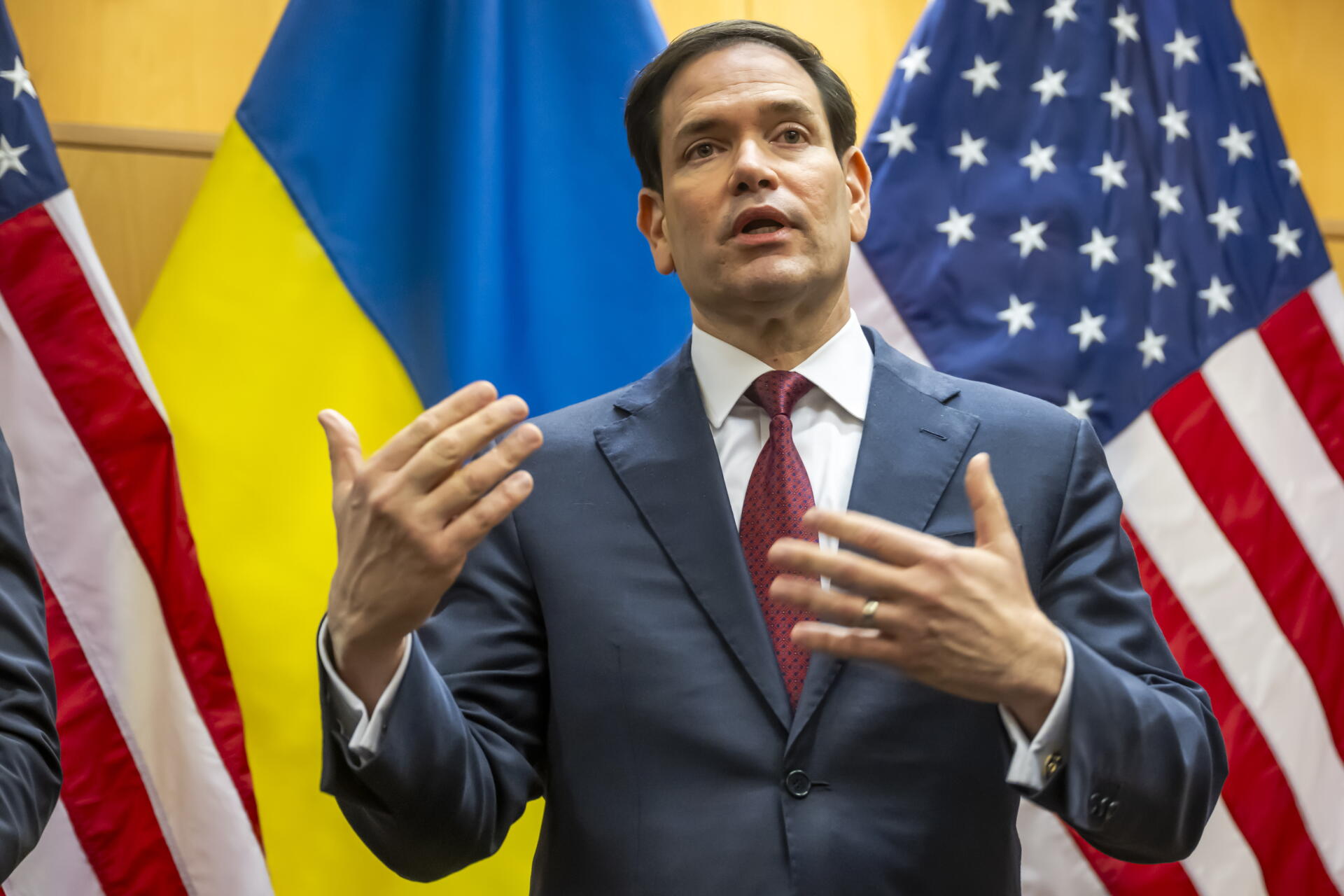 Marco Rubio espera que la actitud "inestable" de Petro no dañe los lazos EE. UU.-Colombia