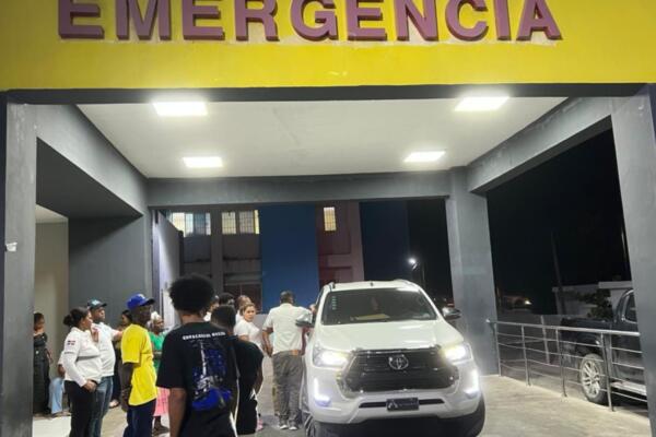 En el vehículo se transportaban 13 menores, con edades entre 5 y 7 años, según confirmaron las autoridades.