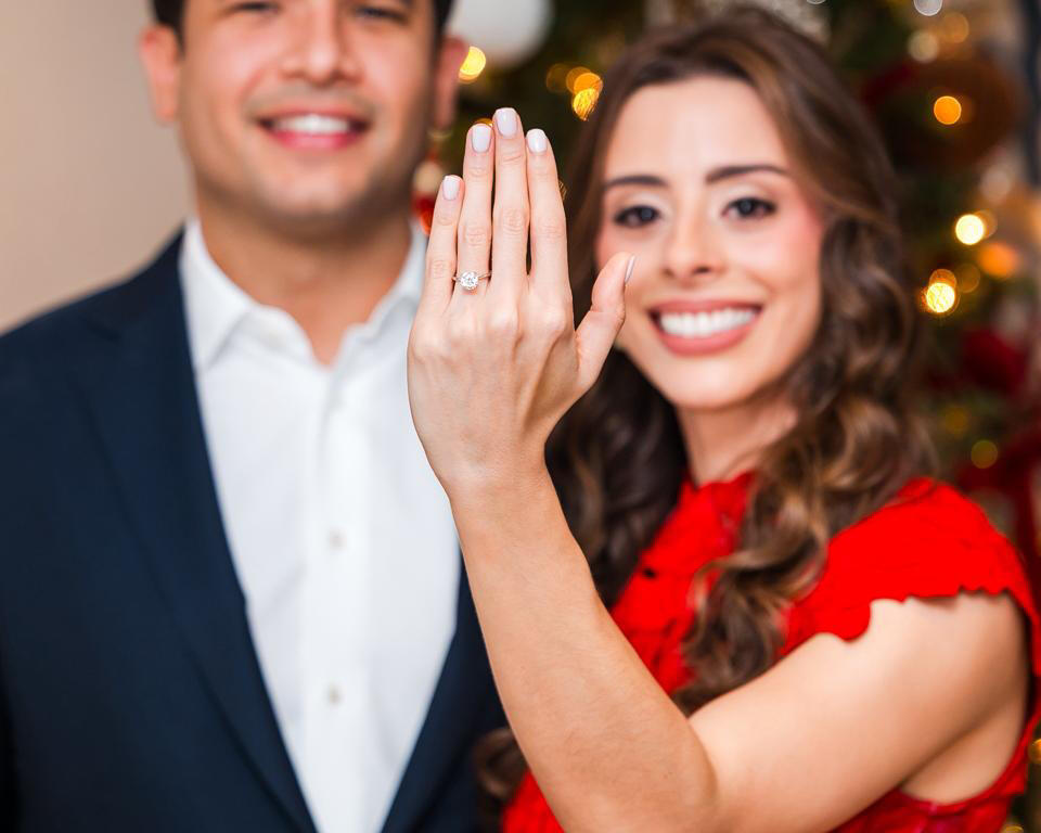 Omar Fernández y Alexia Rubio celebran compromiso en Nochebuena
