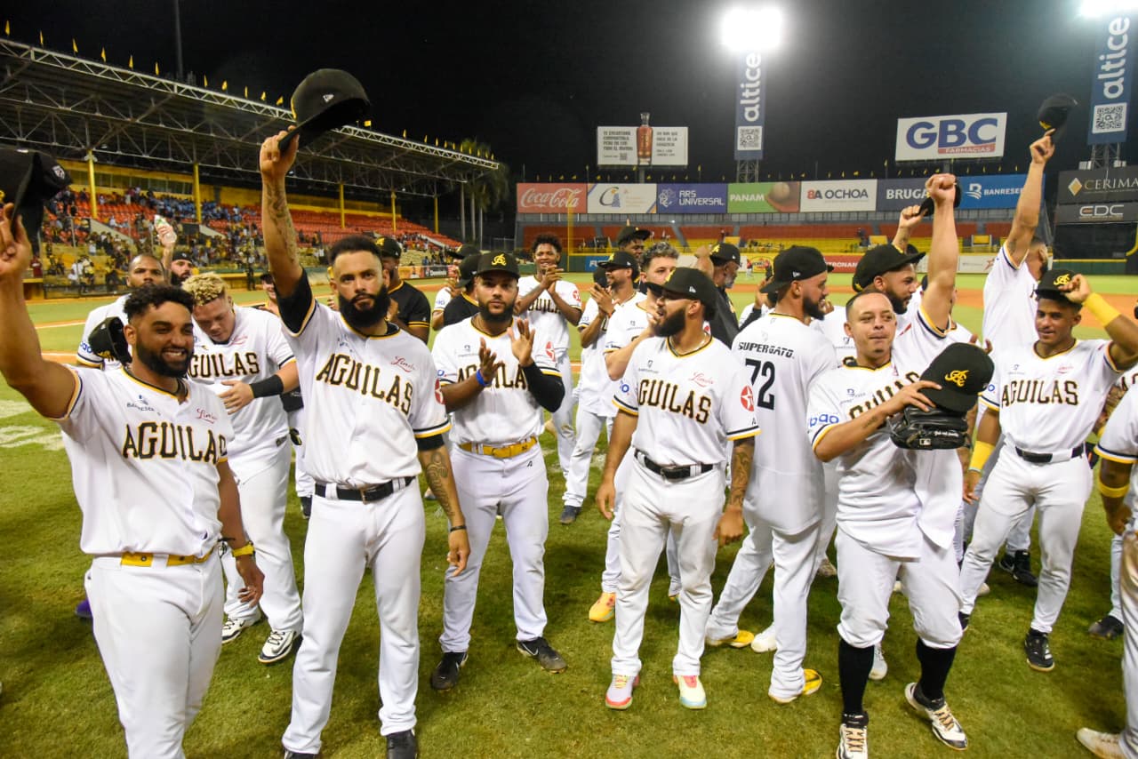 El triunfo fue el número 28, con 11 derrotas para las Águilas, cifra que está fuera del alcance de los Leones y las Estrellas Orientales. Para la semifinal avanzan los primeros cuatro lugares.