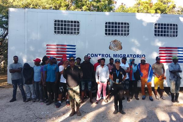 De acuerdo con el informe oficial, entre las personas detenidas se contabilizaron 54 hombres, 29 mujeres y 5 menores de edad.