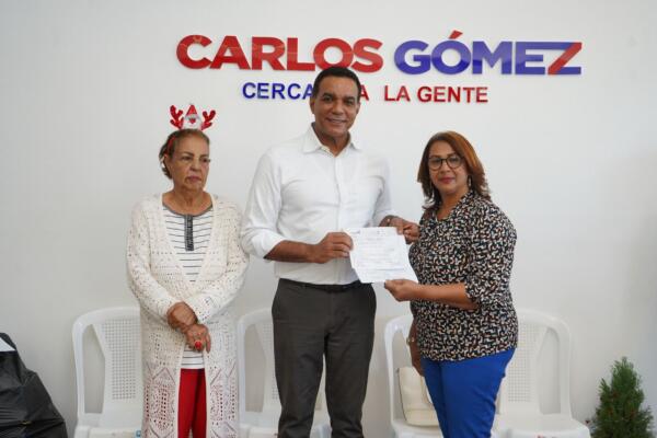 La Oficina Senatorial, junto a la Fundación Carlos Gómez, realizó la entrega correspondiente a cada institución.