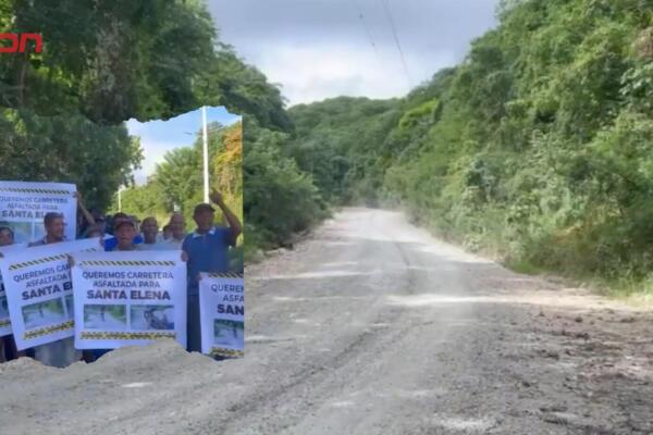 Moradores de Santa Elena protestan pacíficamente para exigir el asfaltado de la carretera que conecta la comunidad con Barahona.