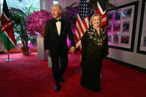 El expresidente estadounidenese Bill Clinton no compareció este martes en una audiencia a puerta cerrada en el Capitolio en Washington sobre el caso del delincuente sexual Jeffrey Epstein. (Foto: AFP)